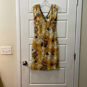 Finesse brand, size medium, tan and blue flowered dress.